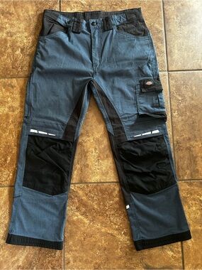 Dickies Men's Two-Tone Cargo Work Pants — Steel Blue & Black